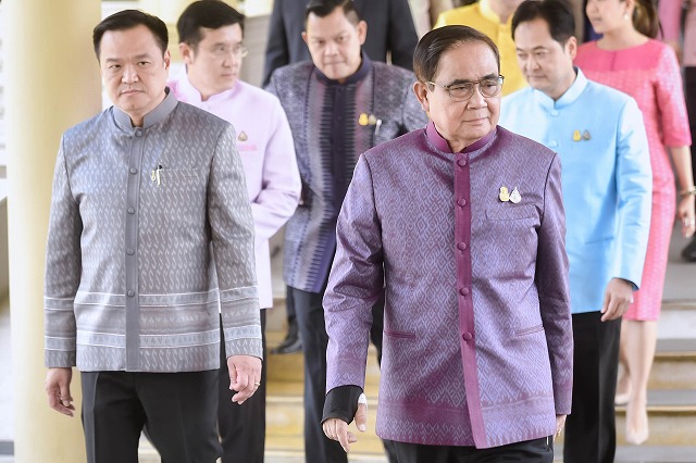 タイ政党支持率、野党が圧倒 スワンドゥシット大学調査 newsclip.be